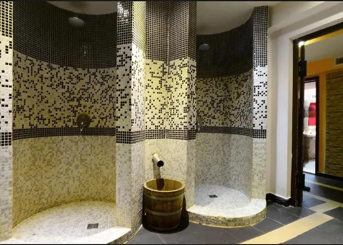 Passion & Sense פמפורובו