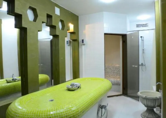 Passion & Sense פמפורובו